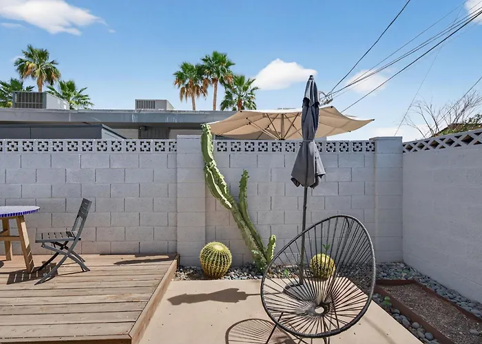 Modern 2br Retreat Sleeps 4 Near Arcadia&biltmore *